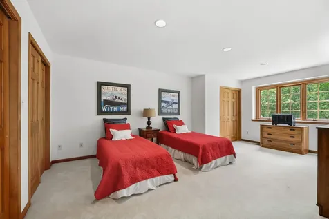 6414 Vermont Trail Crystal Lake IL 60012