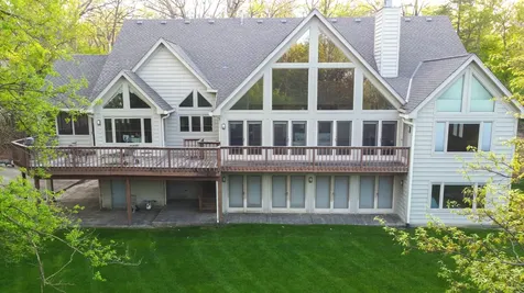 6414 Vermont Trail Crystal Lake IL 60012