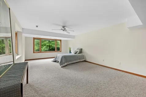 6414 Vermont Trail Crystal Lake IL 60012