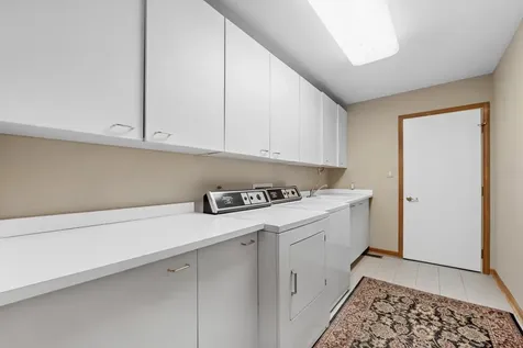 6414 Vermont Trail Crystal Lake IL 60012