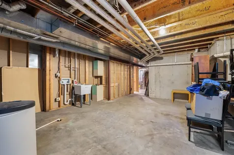 6414 Vermont Trail Crystal Lake IL 60012