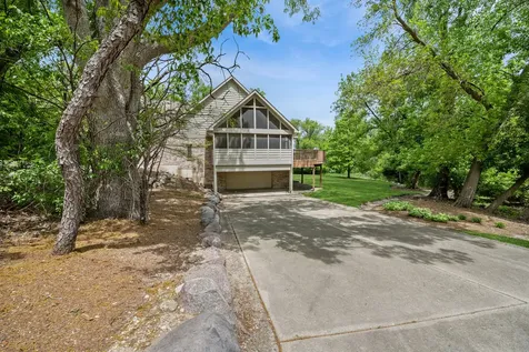 6414 Vermont Trail Crystal Lake IL 60012