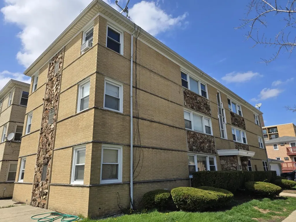 8600 West Summerdale Avenue Chicago IL 60656