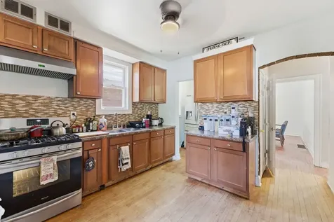 15805 Paulina Street Harvey IL 60426