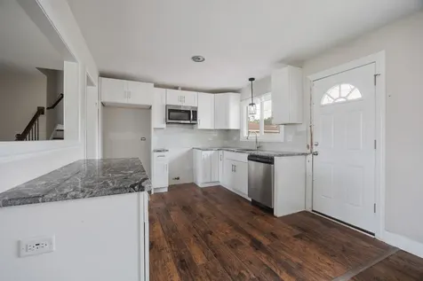 90 Peyton Drive Chicago Heights IL 60411