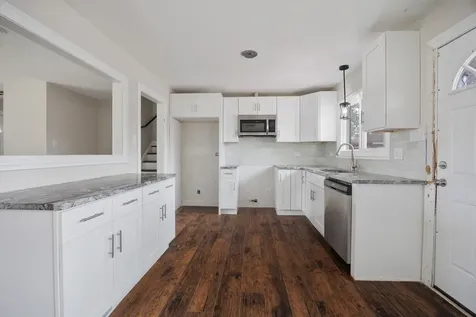 90 Peyton Drive Chicago Heights IL 60411
