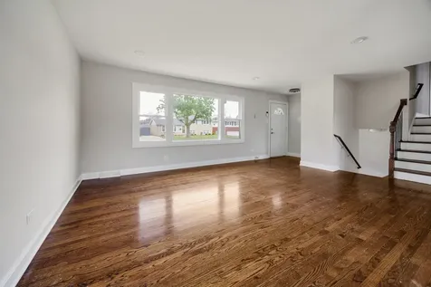 90 Peyton Drive Chicago Heights IL 60411