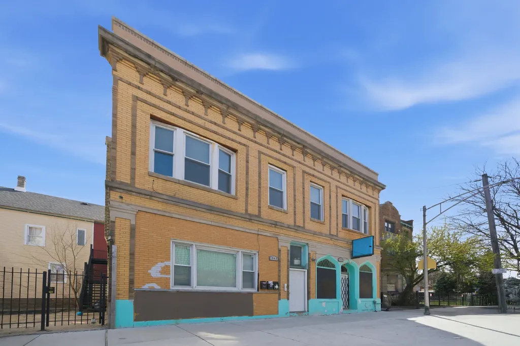 4800 South Winchester Avenue Chicago IL 60609