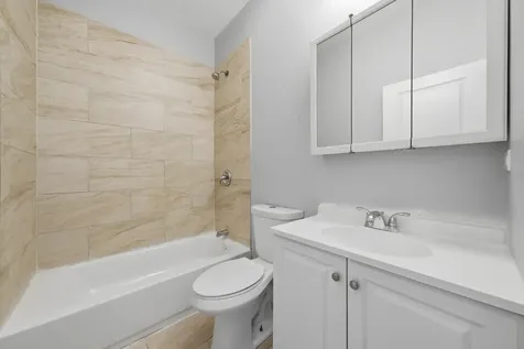 4800 South Winchester Avenue Chicago IL 60609