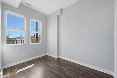 4800 South Winchester Avenue Chicago IL 60609