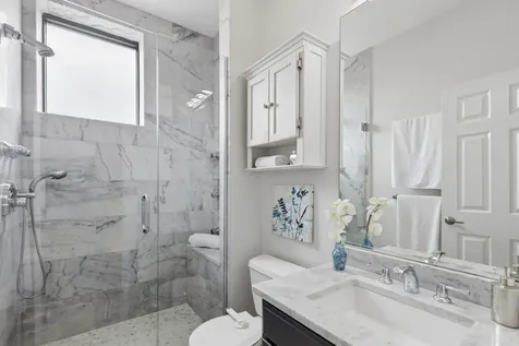 2840 North Lincoln Avenue Chicago IL 60657