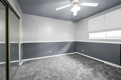 15601 Ridgeland Avenue Oak Forest IL 60452