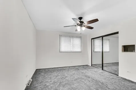 15601 Ridgeland Avenue Oak Forest IL 60452