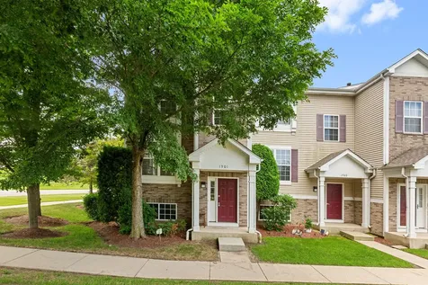 1901 Freedom Court Zion IL 60099