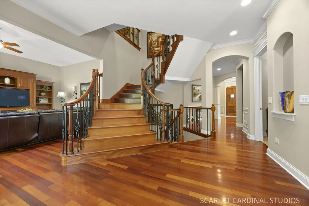 32 Baker Lane Naperville IL 60565