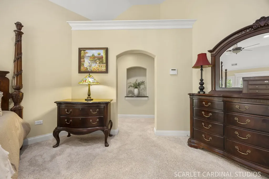 32 Baker Lane Naperville IL 60565