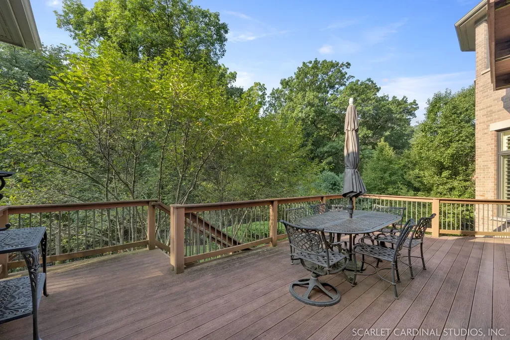 32 Baker Lane Naperville IL 60565