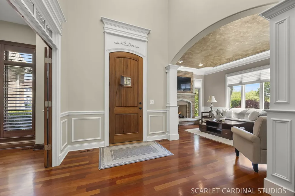 32 Baker Lane Naperville IL 60565