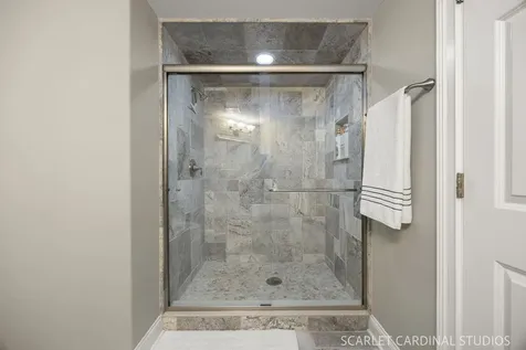 32 Baker Lane Naperville IL 60565