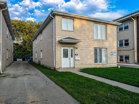 2029 19TH Avenue Melrose Park IL 60160