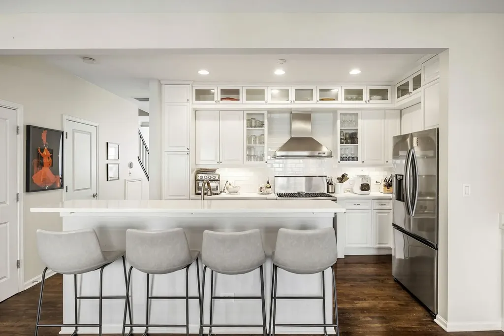 434 West Armitage Avenue Chicago IL 60614