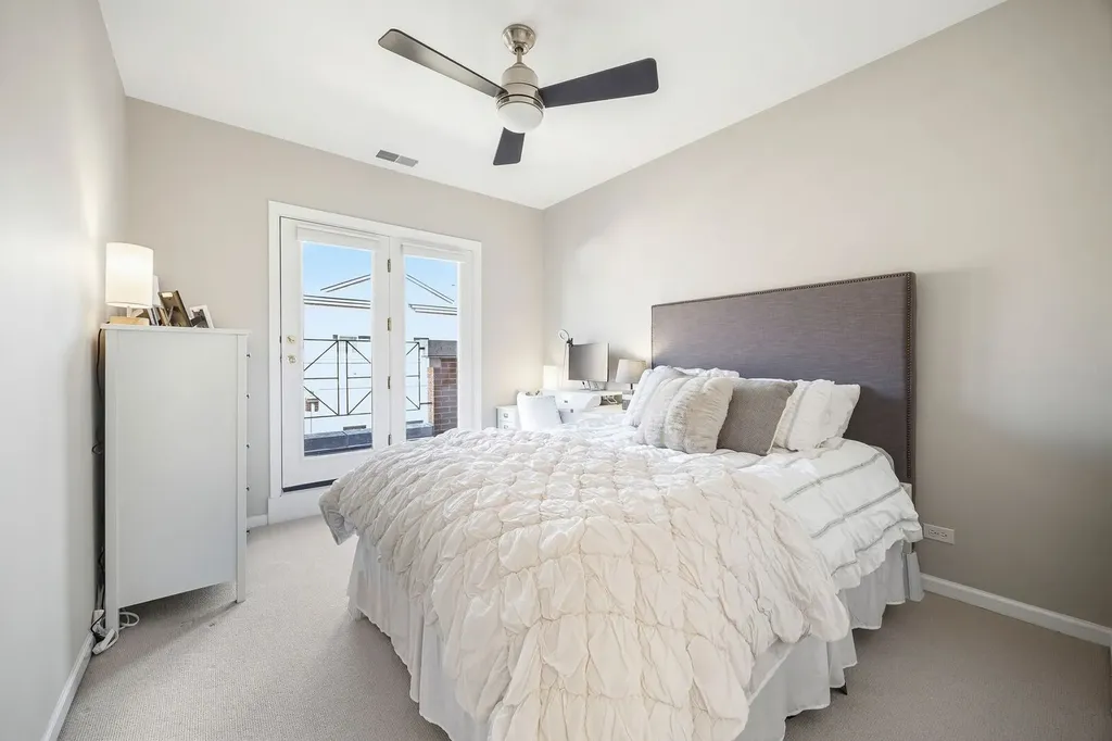 434 West Armitage Avenue Chicago IL 60614