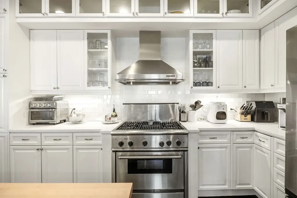434 West Armitage Avenue Chicago IL 60614