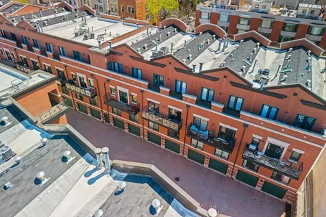 434 West Armitage Avenue Chicago IL 60614