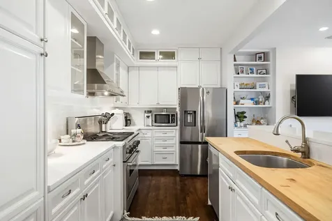 434 West Armitage Avenue Chicago IL 60614