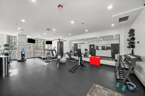 653 North Kingsbury Street Chicago IL 60654