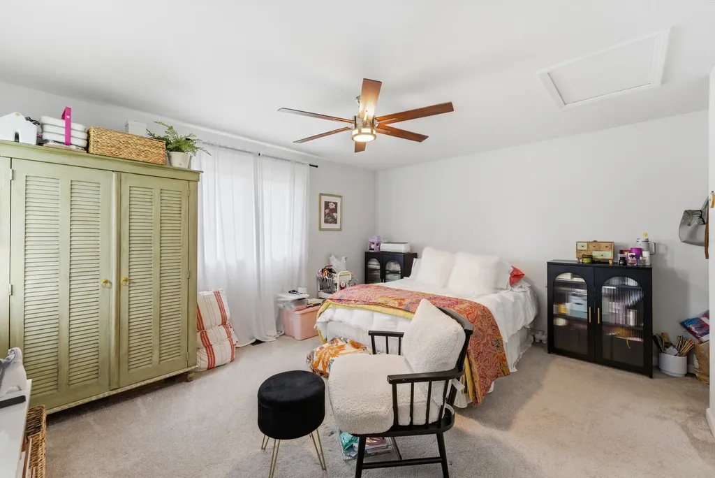 24262 West Rose Avenue Lake Zurich IL 60047