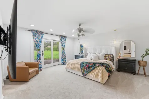 24262 West Rose Avenue Lake Zurich IL 60047