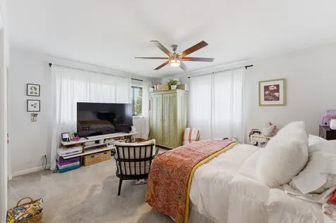 24262 West Rose Avenue Lake Zurich IL 60047