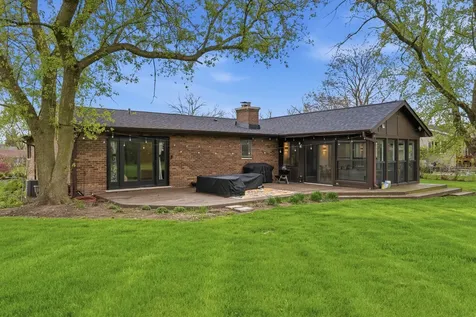 24262 West Rose Avenue Lake Zurich IL 60047