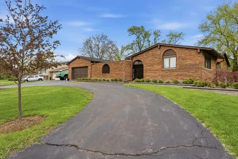 24262 West Rose Avenue Lake Zurich IL 60047