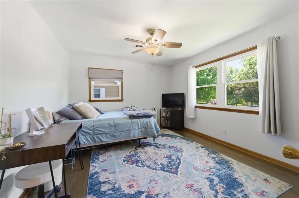 2357 Wyckwood Drive Aurora IL 60506