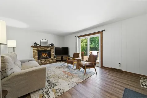 2357 Wyckwood Drive Aurora IL 60506