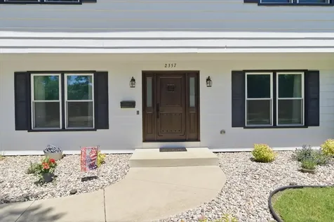 2357 Wyckwood Drive Aurora IL 60506
