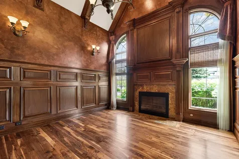 39W835 Goldenrod Drive St. Charles IL 60175