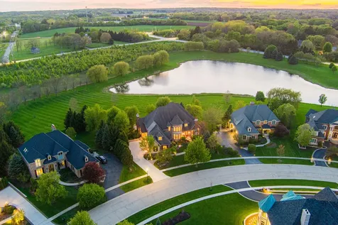 39W835 Goldenrod Drive St. Charles IL 60175