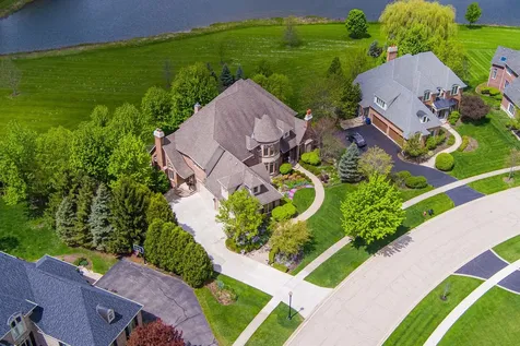 39W835 Goldenrod Drive St. Charles IL 60175