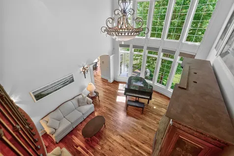 39W835 Goldenrod Drive St. Charles IL 60175