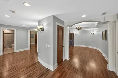 39W835 Goldenrod Drive St. Charles IL 60175