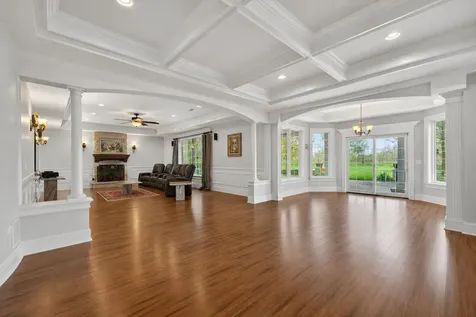 39W835 Goldenrod Drive St. Charles IL 60175