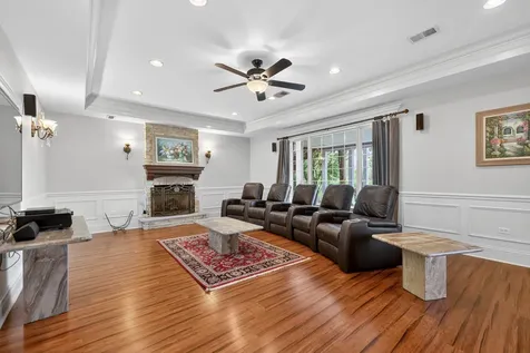 39W835 Goldenrod Drive St. Charles IL 60175