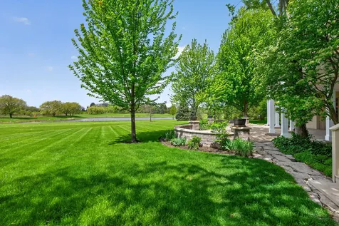 39W835 Goldenrod Drive St. Charles IL 60175