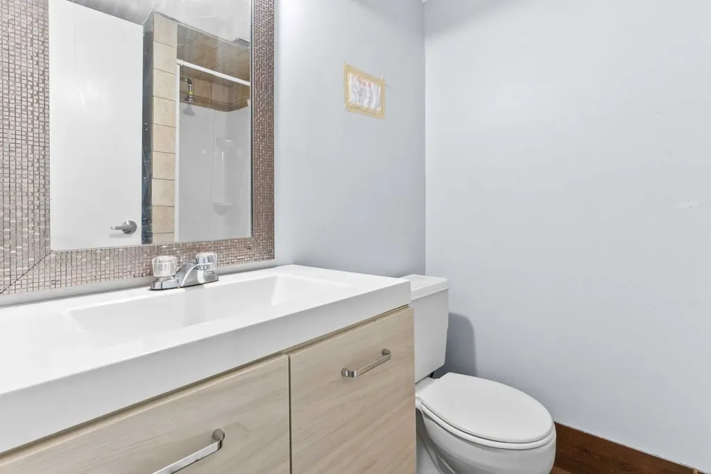 1835 West 34th Street Chicago IL 60608