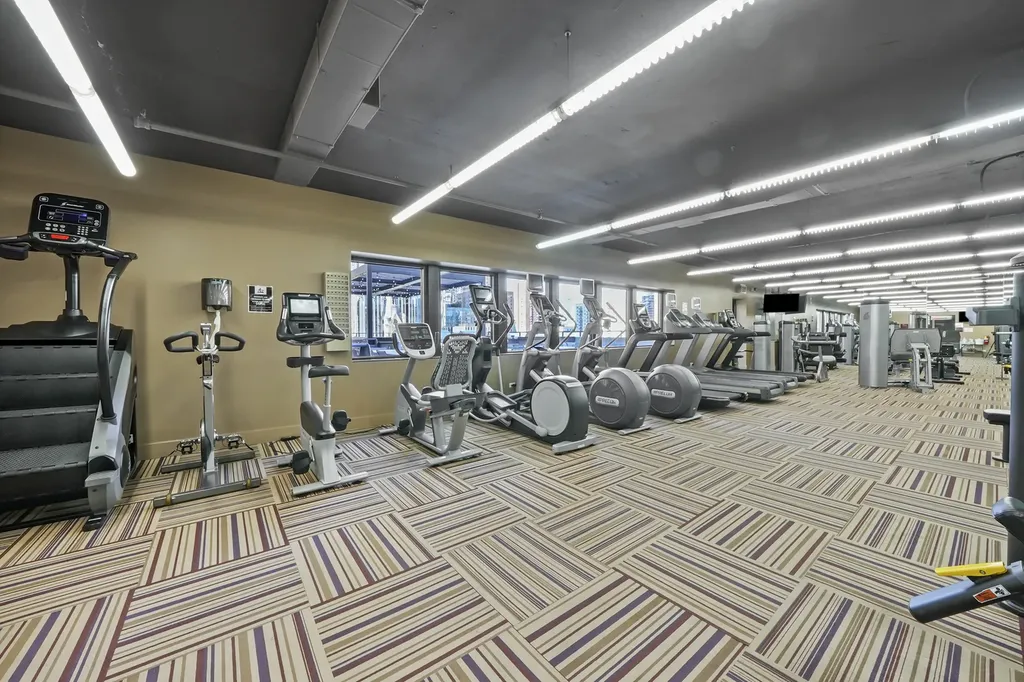 30 East Huron Street Chicago IL 60611