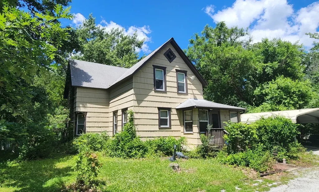2230 Norfolk Avenue Crete IL 60417