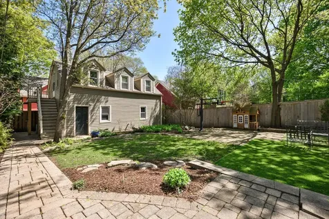 1211 Hinman Avenue Evanston IL 60202